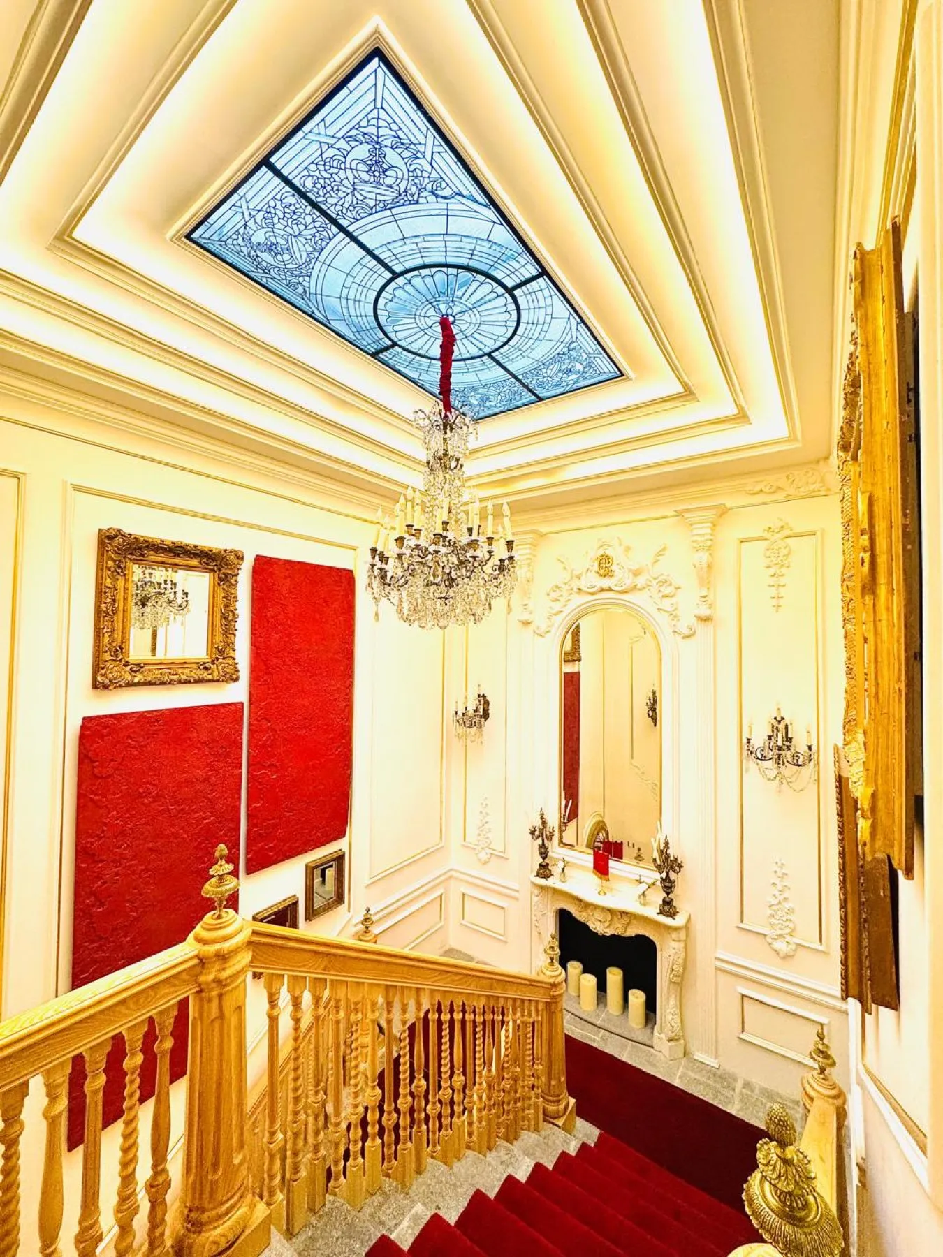 La escalera — 3