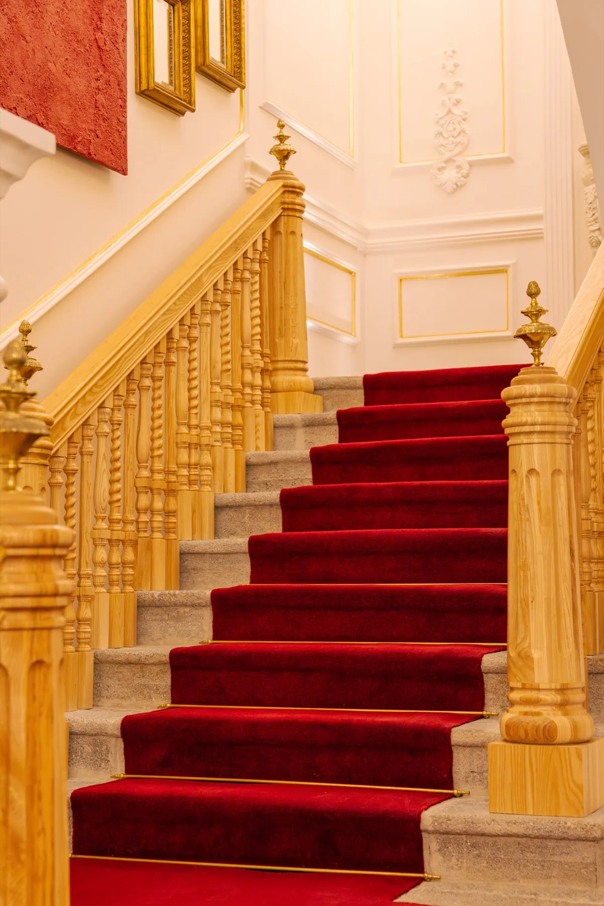 La escalera — 6