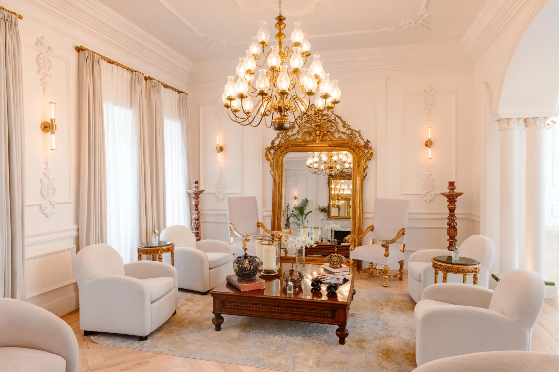 Salón principal — 11